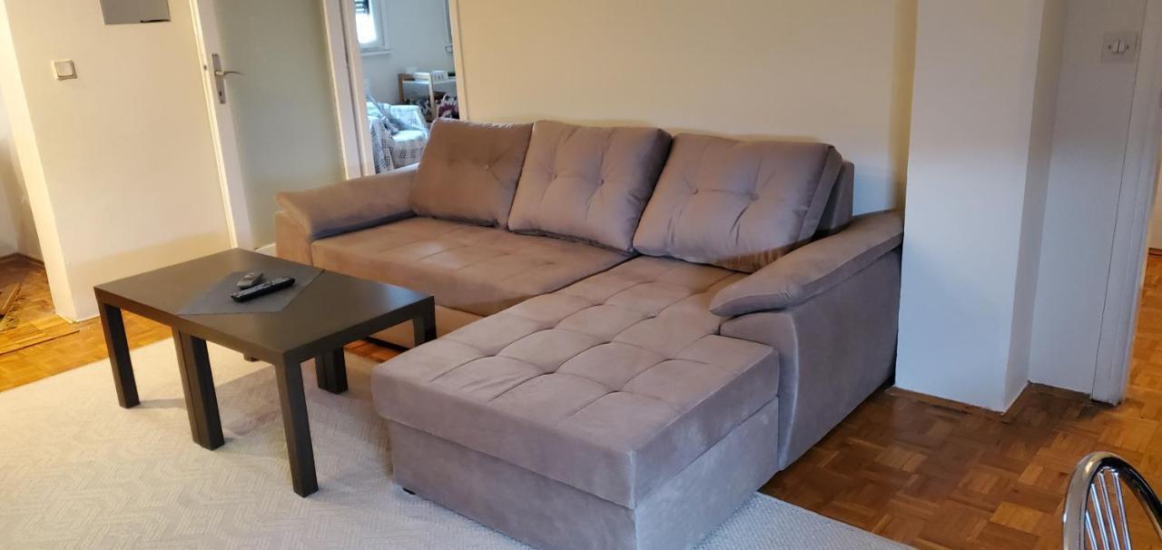 Apartment Kleo Tuzla Luaran gambar